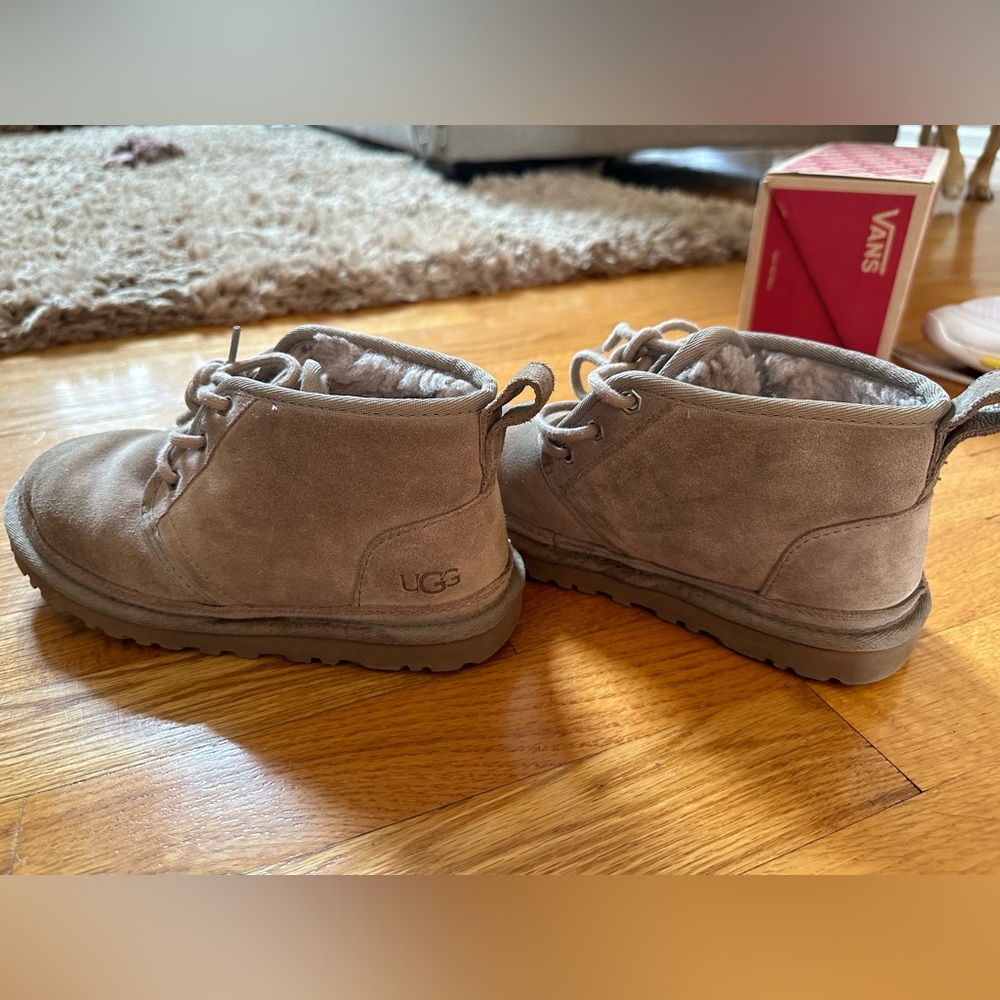 Women’s uggs